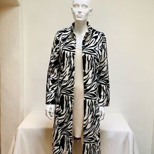 VINTAGE  ANIMAL PRINT COAT EUC Made in FRANCE EXCELLENT QUALITY